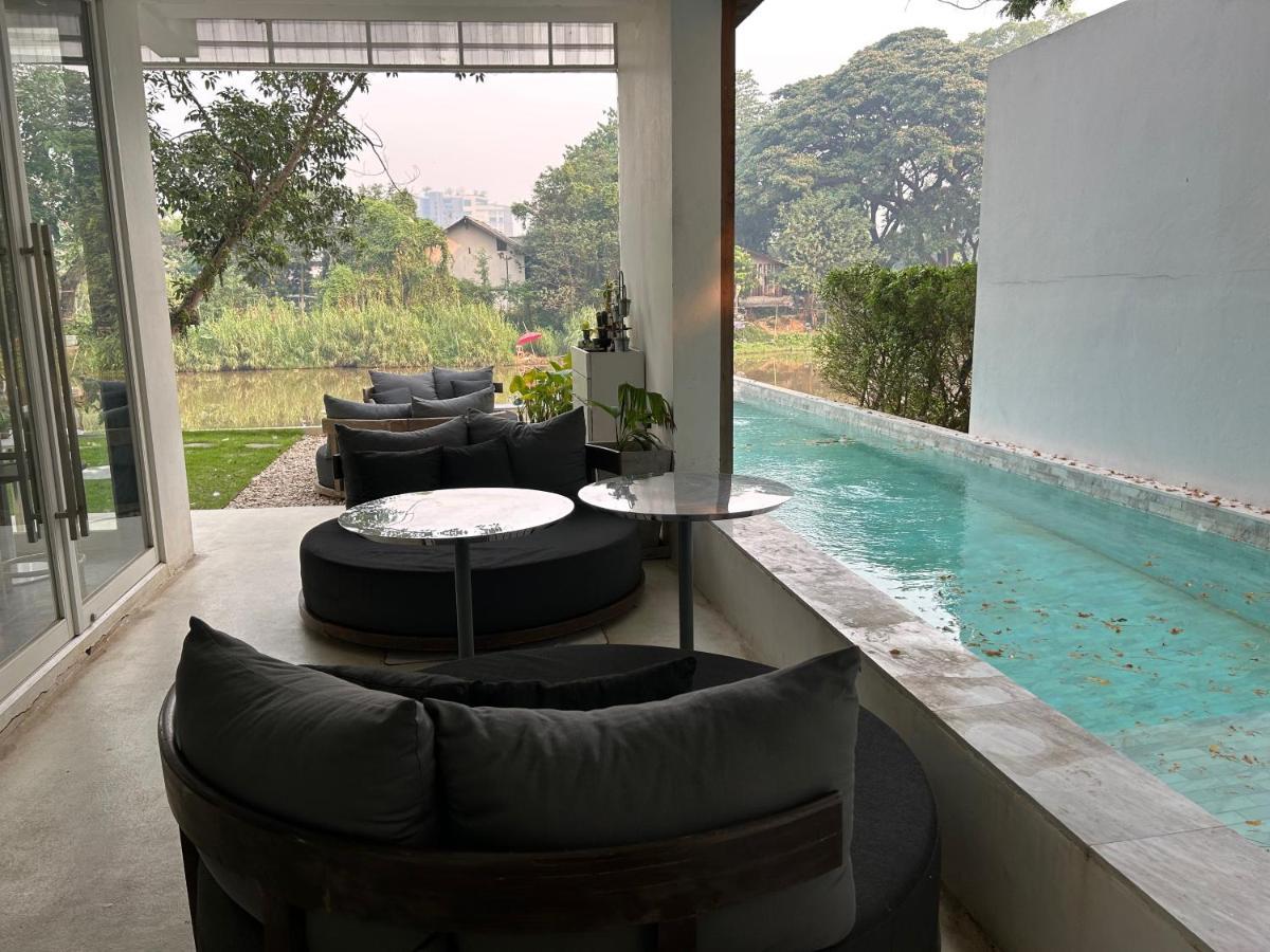 Little Shelter Hotel Chiangmai Sha Plus Chiang Mai Extérieur photo